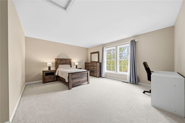 238 Gary Dr, Ohio Twp, PA 15143