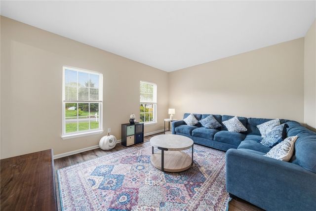 238 Gary Dr, Ohio Twp, PA 15143