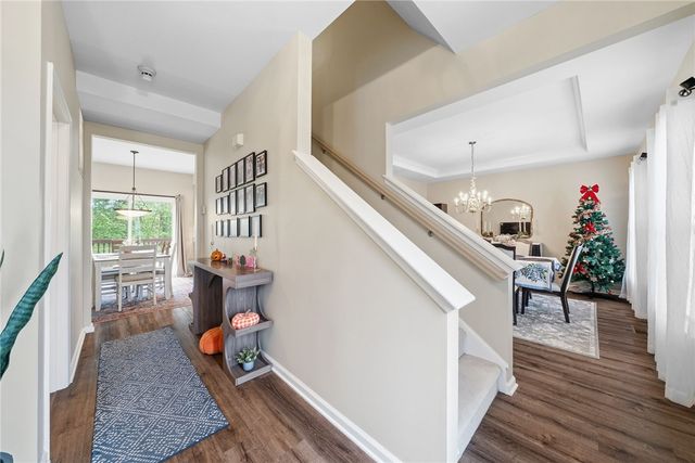 238 Gary Dr, Ohio Twp, PA 15143