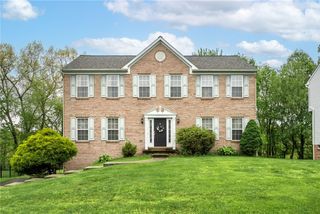 238 Gary Dr, Ohio Twp, PA 15143