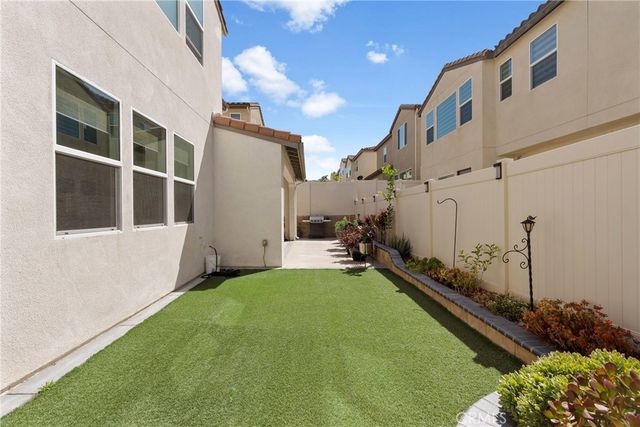 2804 Via Verona, Corona, CA 92881