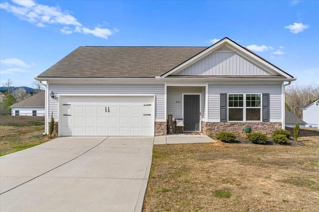 321 Collington Circle, Dalton, GA 30721