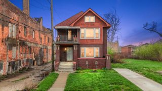 8983 Beverly Court, Detroit, MI 48204