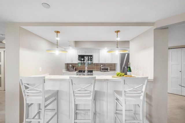 100 SE 5th Avenue 404, Boca Raton, FL 33432