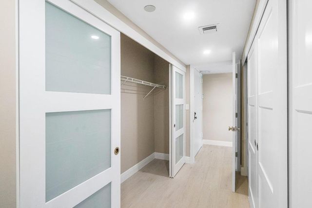 100 SE 5th Avenue 404, Boca Raton, FL 33432