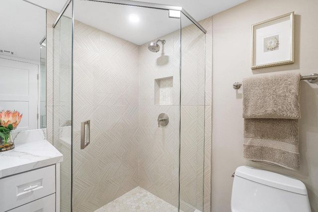 100 SE 5th Avenue 404, Boca Raton, FL 33432