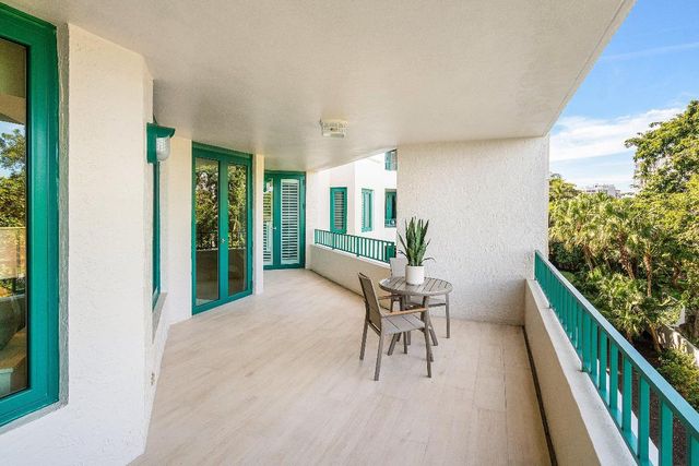 100 SE 5th Avenue 404, Boca Raton, FL 33432