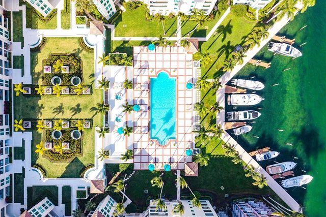 100 SE 5th Avenue 404, Boca Raton, FL 33432