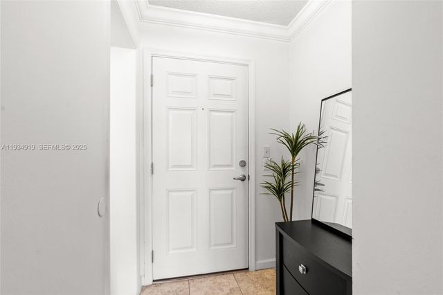 1170 NE 191st Street 35, Miami, FL 33179