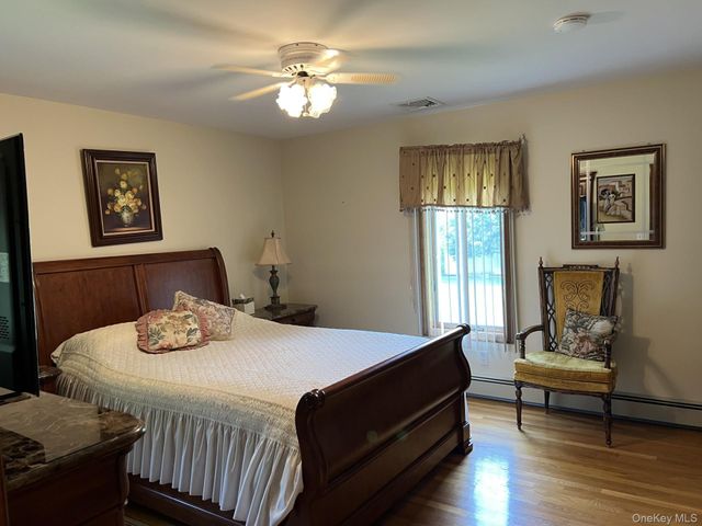 215 Leon Road, Southold, NY 11971