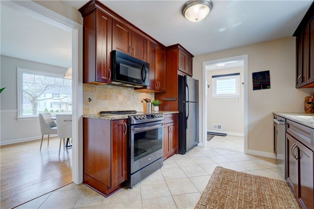 269 Hartsdale Road, Irondequoit, NY 14622