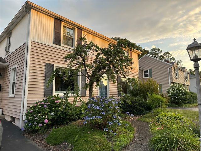 269 Hartsdale Road, Irondequoit, NY 14622