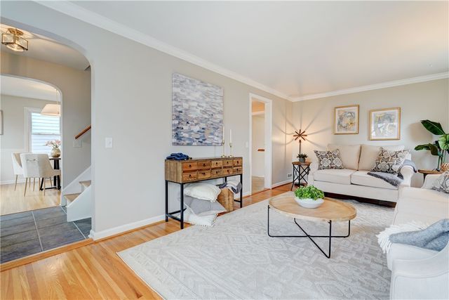 269 Hartsdale Road, Irondequoit, NY 14622