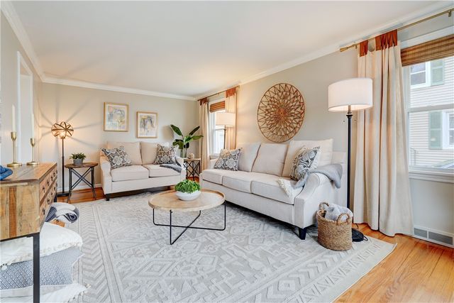 269 Hartsdale Road, Irondequoit, NY 14622