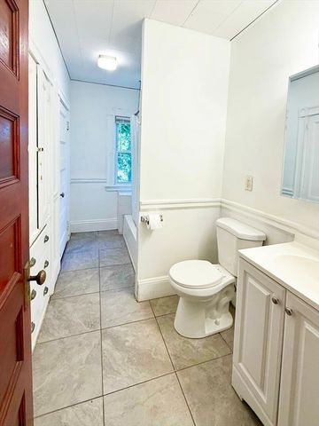 582 Cambridge St 3, Boston, MA 02134