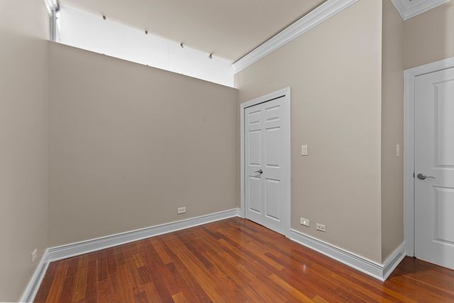 4231 N Kedzie Avenue 3E, Chicago, IL 60618