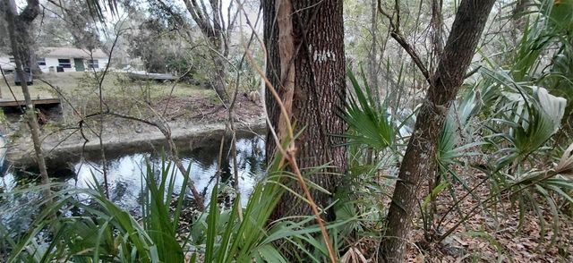 516 S TUCK POINT, Inverness, FL 34450