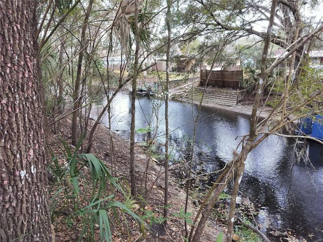 516 S TUCK POINT, Inverness, FL 34450