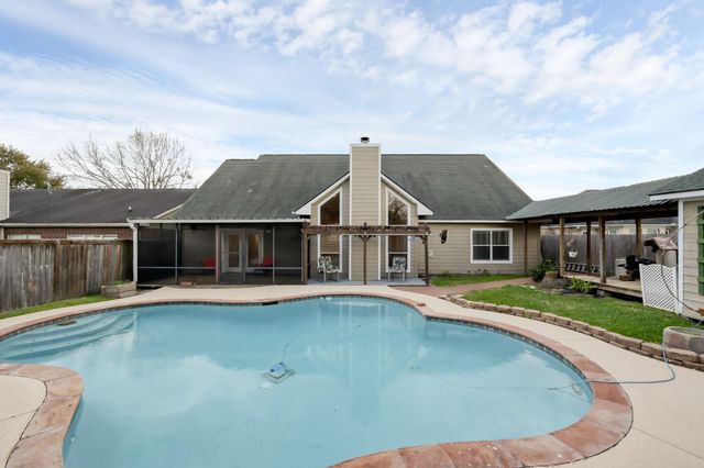 17426 Waterview Drive, Montgomery, TX 77356