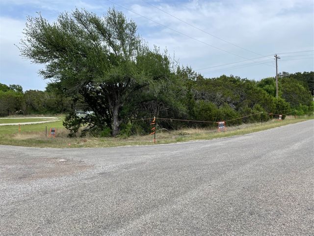 1033 Colorado River Drive, Granbury, TX 76048