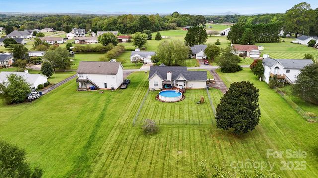 65 Shotwell Patterson Lane, Stony Point, NC 28678