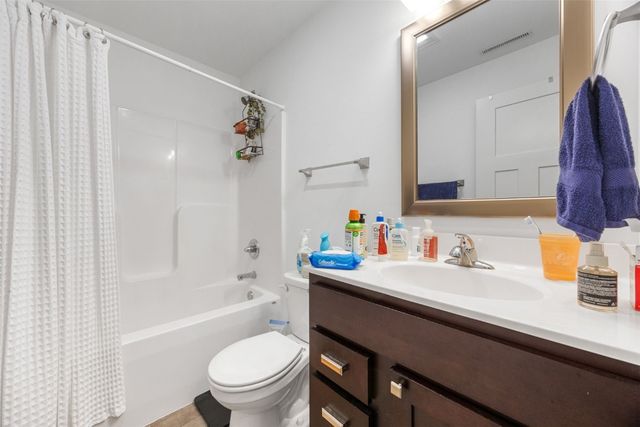 281 Danielle Street, Iowa City, IA 52245