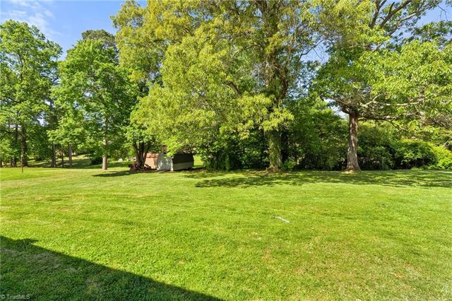 114 Midpines Drive, Winston-salem, NC 27127