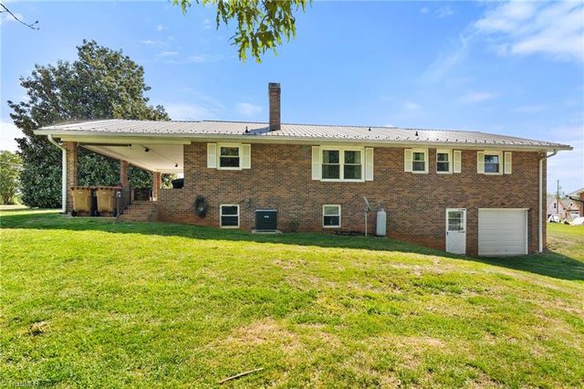 114 Midpines Drive, Winston-salem, NC 27127