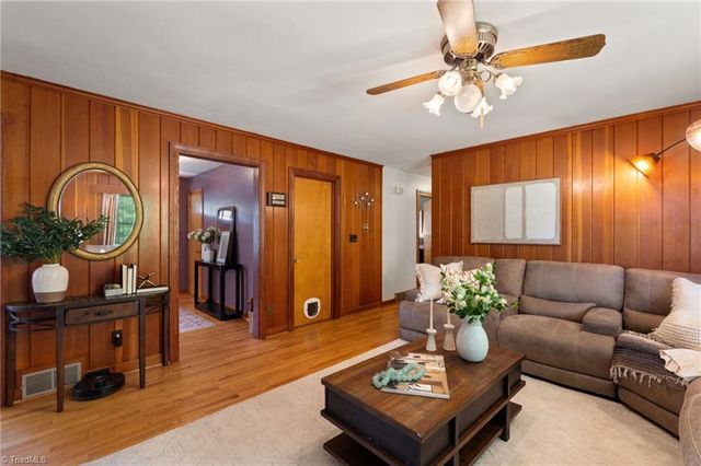 114 Midpines Drive, Winston-salem, NC 27127