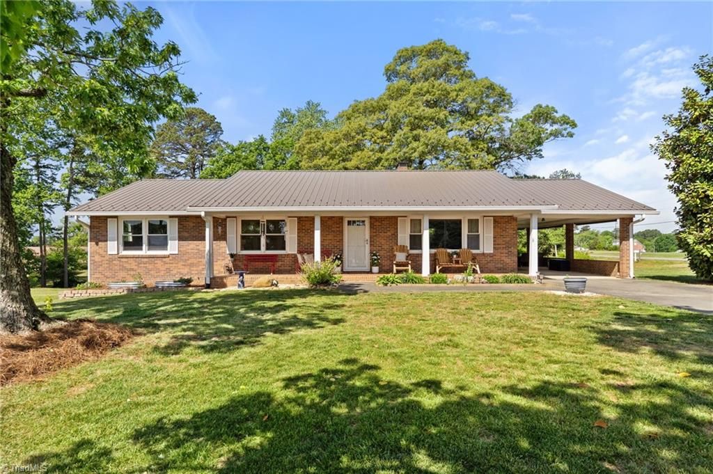 114 Midpines Drive, Winston-salem, NC 27127