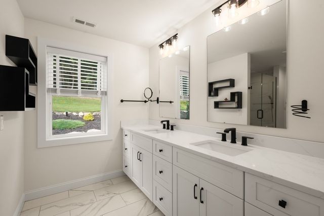 378 Salem Street, Andover, MA 01810