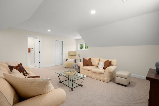 378 Salem Street, Andover, MA 01810