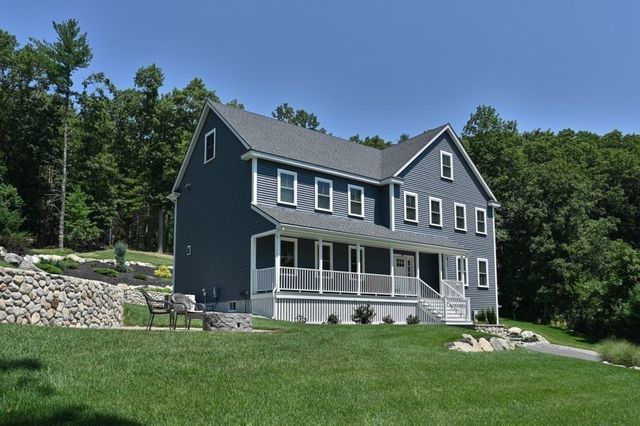 378 Salem Street, Andover, MA 01810