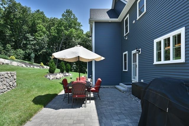 378 Salem Street, Andover, MA 01810