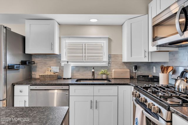 208 Mallard Lane, Lavallette, NJ 08735