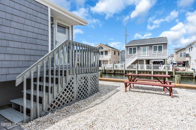 208 Mallard Lane, Lavallette, NJ 08735
