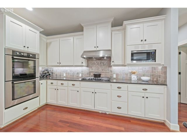 625 Sw COMUS Ct, Portland, OR 97219