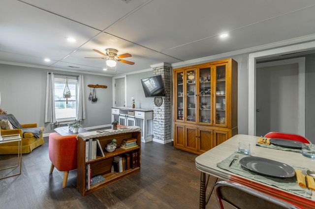 801 Lee Avenue, Rossville, GA 30741