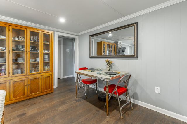 801 Lee Avenue, Rossville, GA 30741