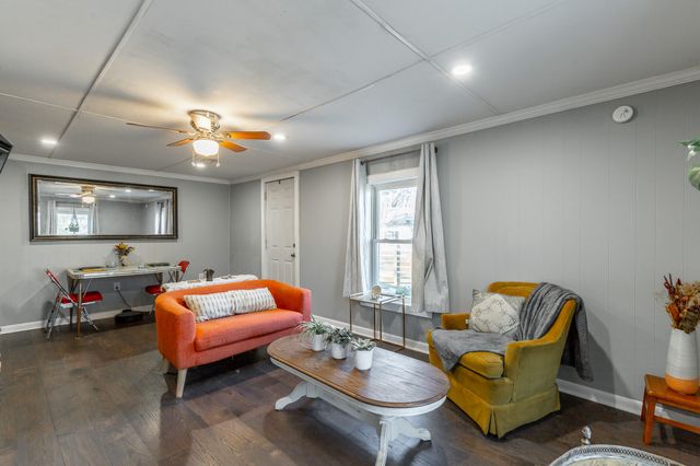 801 Lee Avenue, Rossville, GA 30741