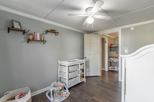 801 Lee Avenue, Rossville, GA 30741