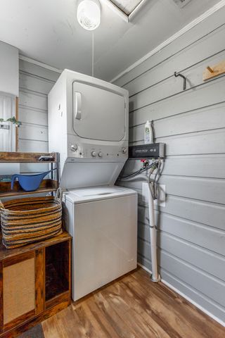 801 Lee Avenue, Rossville, GA 30741