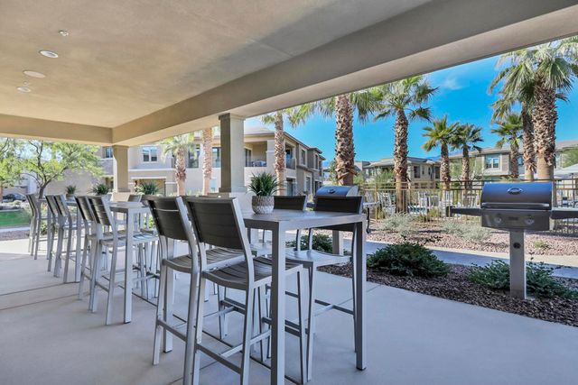 1702 Retreat Circle, Palm Desert, CA 92260