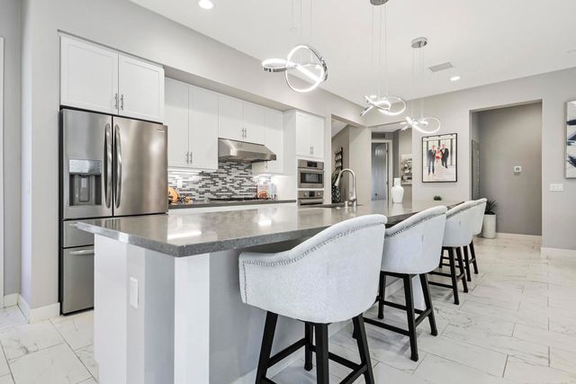 1702 Retreat Circle, Palm Desert, CA 92260