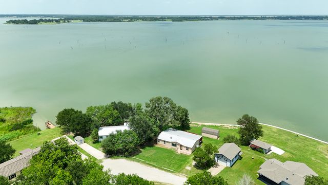 410 County Road 3048c, Corsicana, TX 75109