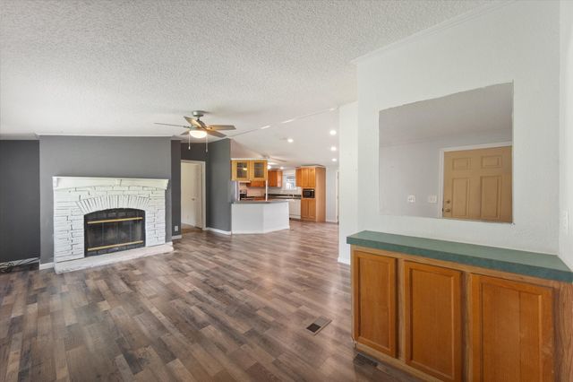 410 County Road 3048c, Corsicana, TX 75109