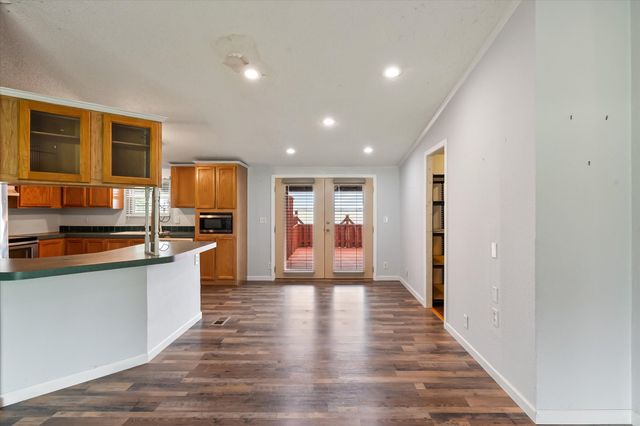 410 County Road 3048c, Corsicana, TX 75109