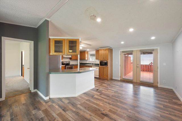 410 County Road 3048c, Corsicana, TX 75109