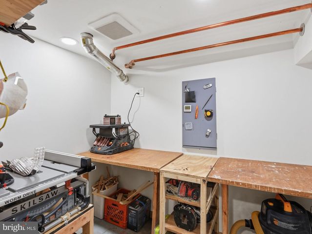 1363 PERRY PL NW, Washington, DC 20010