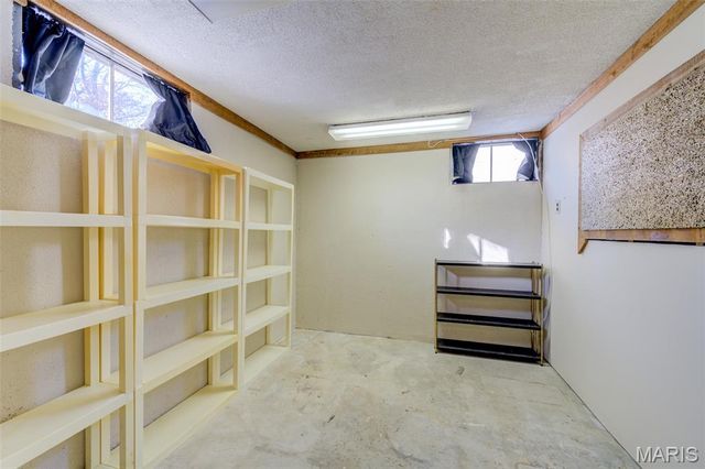 26 Soutee Drive, St Peters, MO 63376